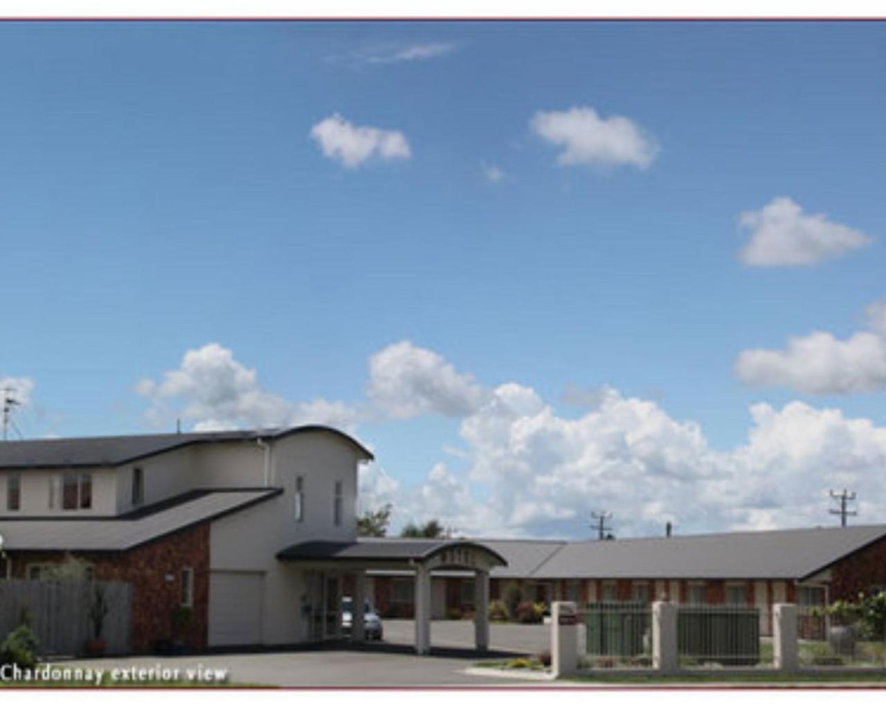 Bk'S Chardonnay Motor Lodge Masterton Esterno foto